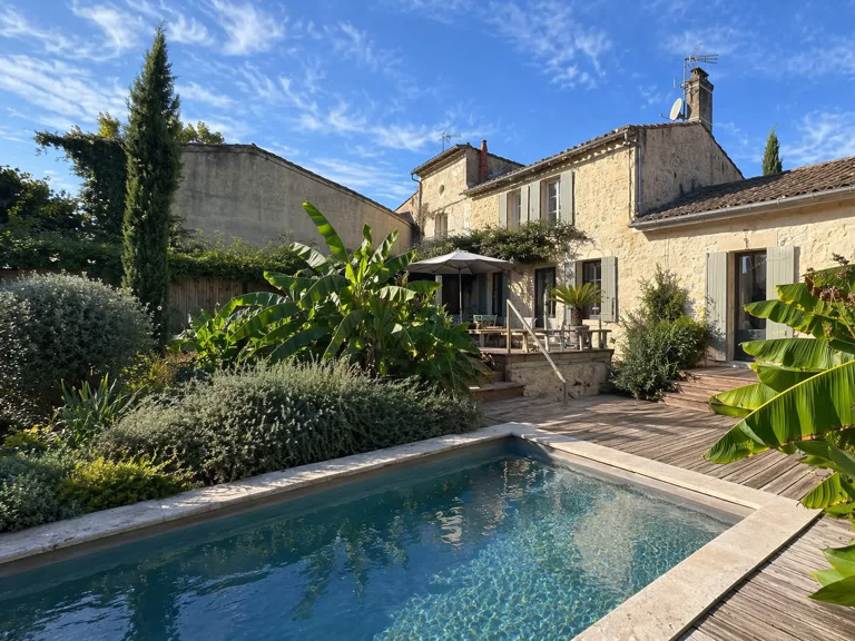 Maison de charme parfaitement rénovée, un bien singulier dan — photo 1