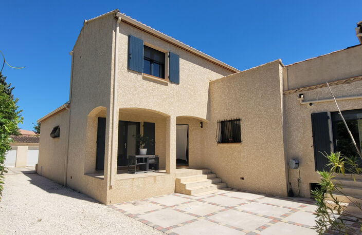VILLA D’EXCEPTION FACE AU CANAL   AIGUES-MORTES — photo 4