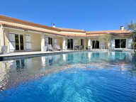 Villa de Type 6 avec piscine, terrain arboré, garage et Pool-house — photo 2