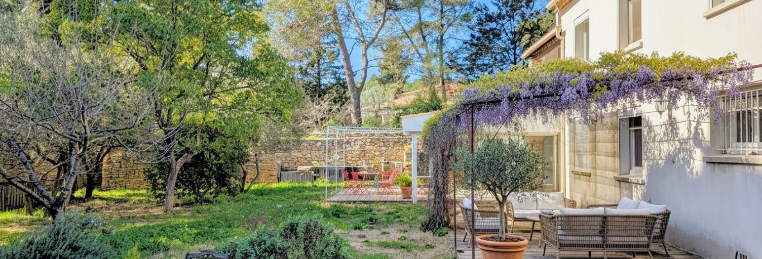 Maison 8 Pièces 221 m² à vendre à Nîmes (30000)