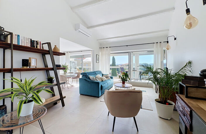 FREJUS VENTE APPARTEMENT 3 PIECES AVEC PARKING — photo 2