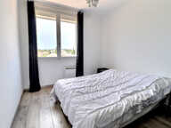 VENTE - SAINT-RAPHAËL - APPARTEMENT T3 AVEC TERRASSE ET CAVE — photo 4