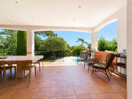 FREJUS Élégante villa familiale 190m2 avec piscine au cœur d'un domaine privé — photo 4