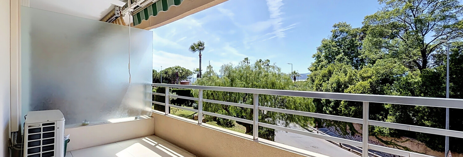 Appartement 1 Pièce 31 m² à vendre à Saint-Raphaël (83700)