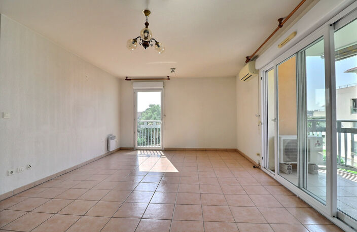 VENTE - FREJUS - APPARTEMENT 4 PIECES DE 83M2 — photo 4