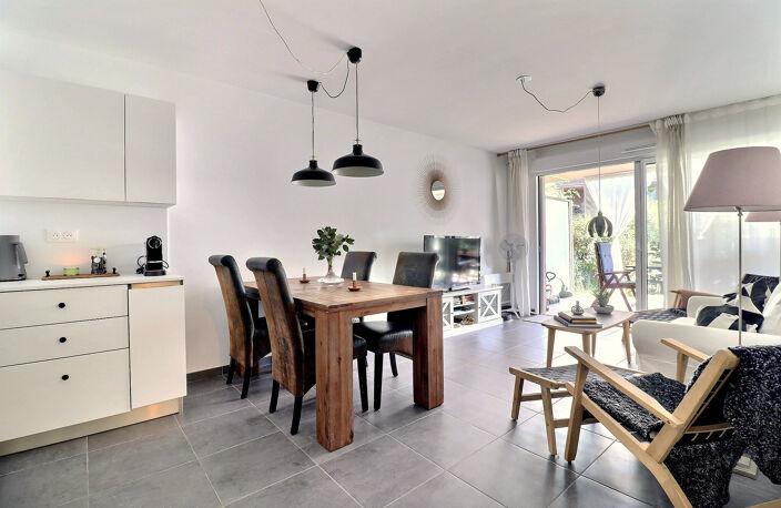 VENTE EN EXCLUSIVITÉ - FRÉJUS appartement 3 pièces de 56m2 en rez-de-jardin — photo 3