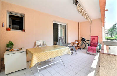 VENTE EN EXCLUSIVITE - FREJUS PLAGE - APPARTEMENT 2 PIECES AVEC TERRASSE ET PARKING LIBRE — photo du bien