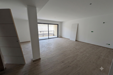 Appartement 3 pièces 840 €