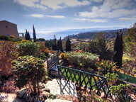 LOCATION A L'ANNEE 2 PIECES BOULOURIS — photo 3