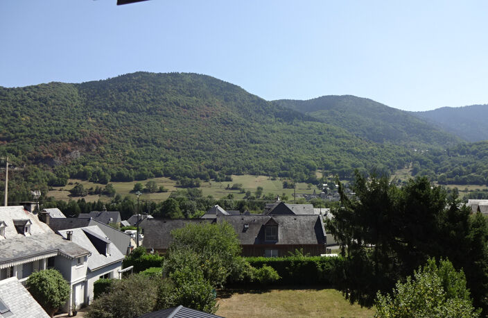 MAISON DE VILLAGE RENOVEE AVEC JARDIN — photo 3
