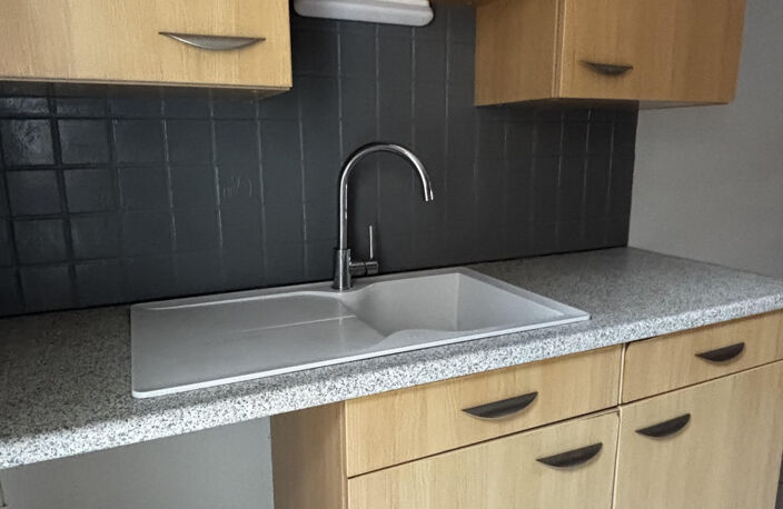Appartement atypique T2 (50m2) en triplex - Saint Exupéry 31400 Toulouse — photo 2
