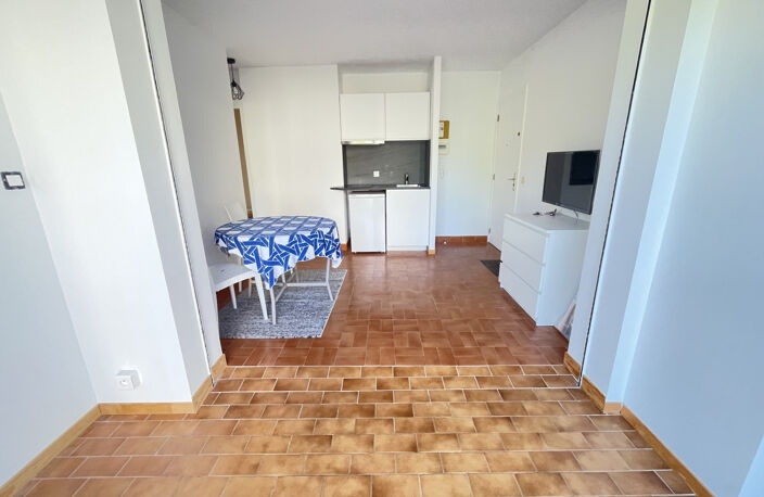 Appartement T2 + cabine. Parking. — photo 2