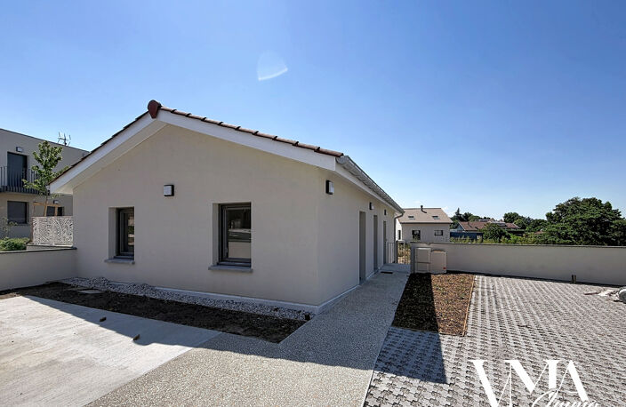 La Tour-de-Salvagny centre  Appartement T4 de 80 m2 avec ter — photo 5