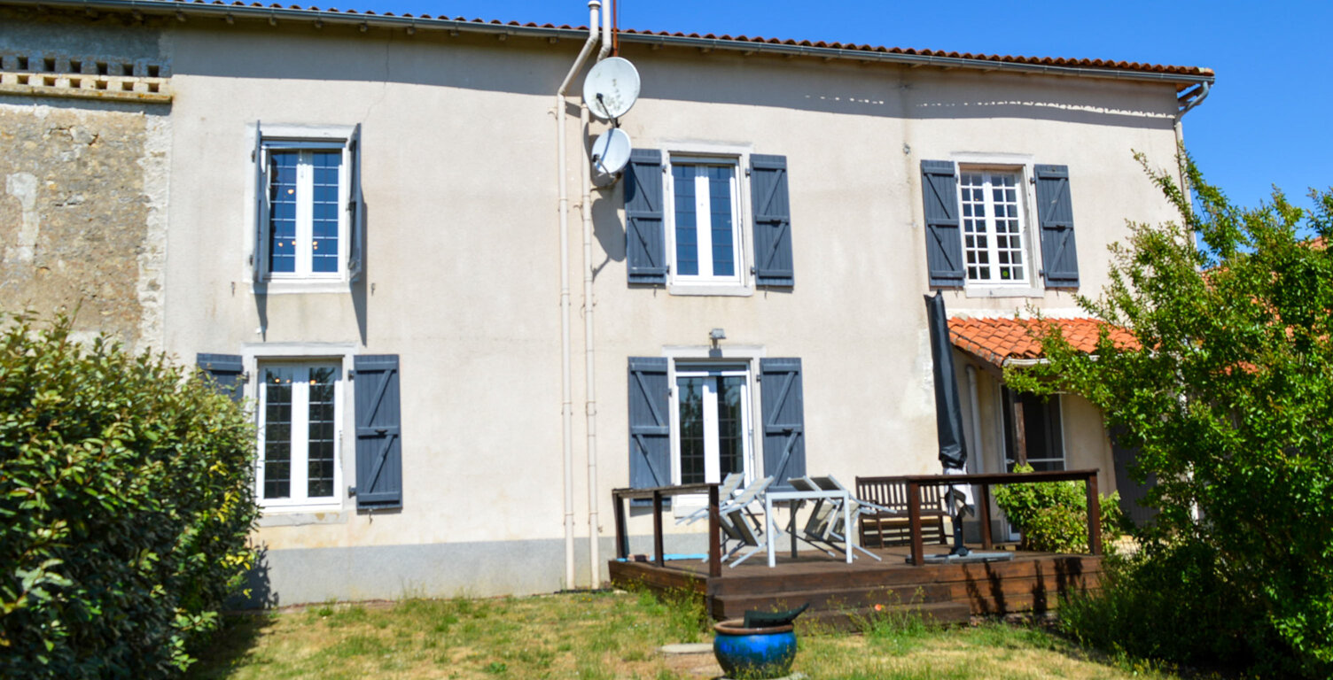 Axe SAINT-JEAN-D'HERMINE - LA CAILLERE-SAINT-HILAIRE - Jolie — photo 1