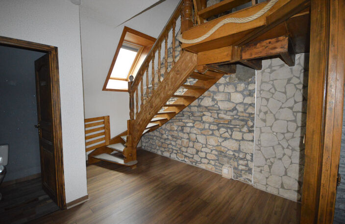 Bart, T4 duplex avec garage — photo 3