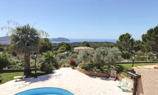 Maison 6 Pièces 159 m² à vendre à La Cadière-d'Azur (83740)