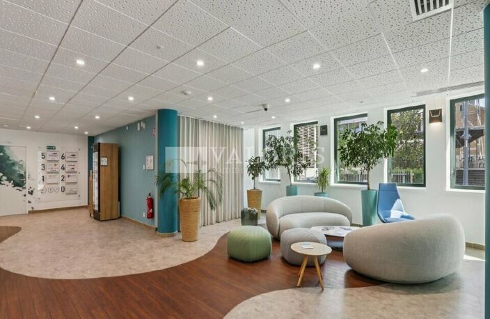BUREAUX à LOUER — photo 3