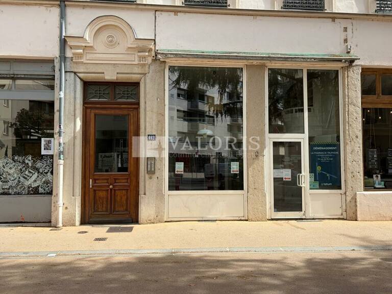LOCAL COMMERCIAL à LOUER — photo 1