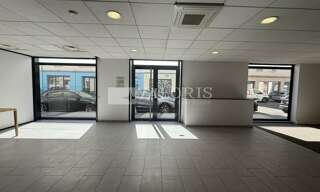 Commerce  270 m² à louer à Lyon 7 (69007)