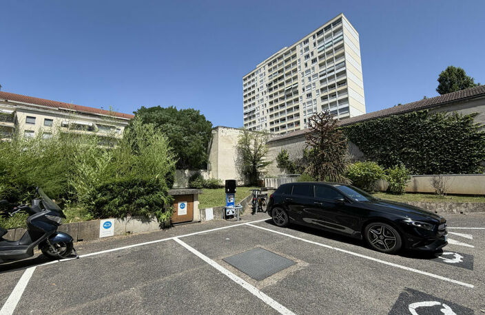 BUREAUX à LOUER — photo 2