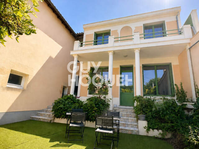 maison — photo du bien