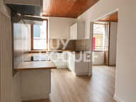 Maison de ville avec cour et garage — photo 3