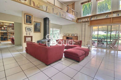 Maison 10 pièces 675000 €