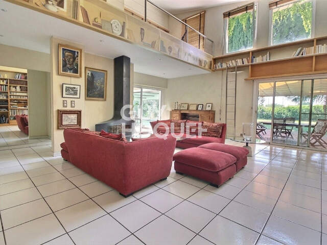 maison — photo du bien