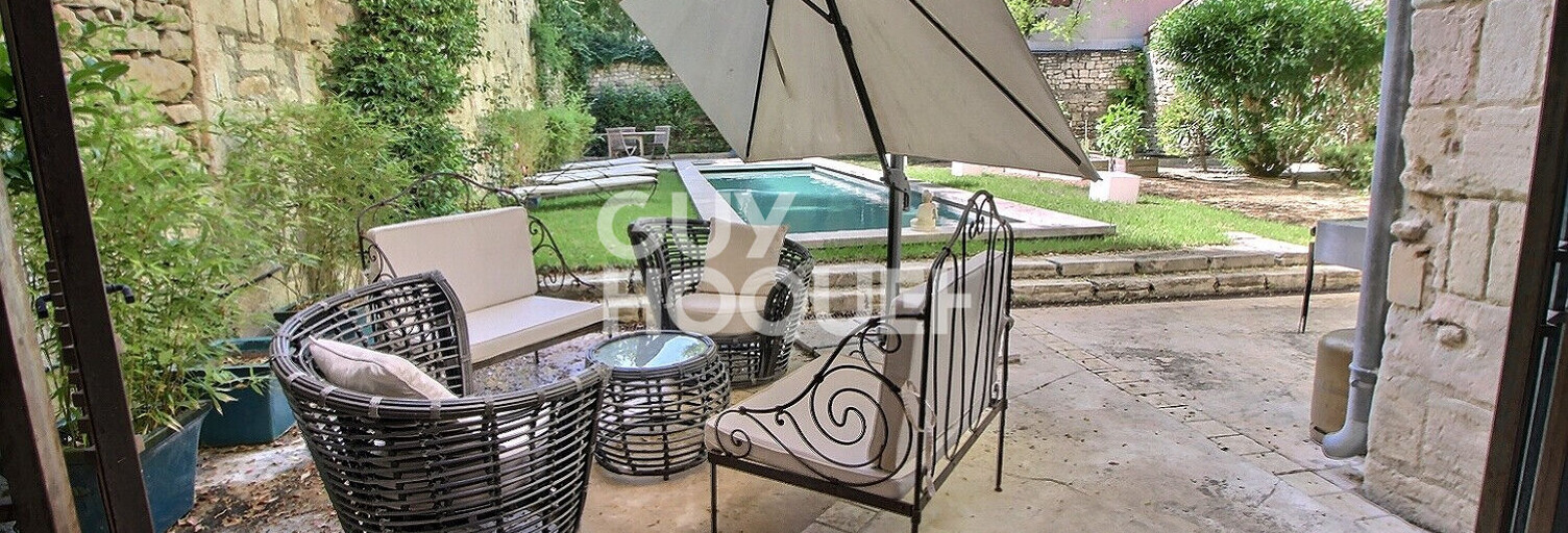 Maison 11 Pièces 395 m² à vendre à Tarascon (13150)