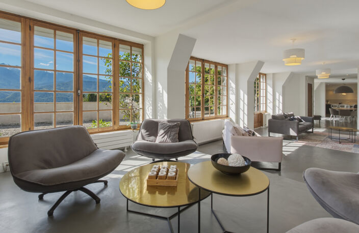 Dpt (38) - A VENDRE -  Bien d' exception   Meylan - Vue pano — photo 2