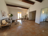 UZES : APPARTEMENT P5 DERNIER ETAGE AVEC TERRASSE ET PARKING — photo 3