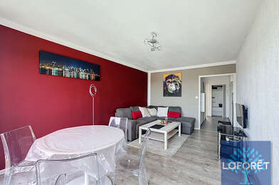 Appartement 2 pièces 765 €