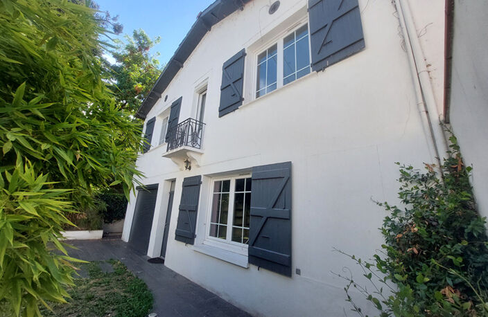 BLAGNAC  Maison familiale de caractère en bord de Garonne 146 m² hab — photo 5
