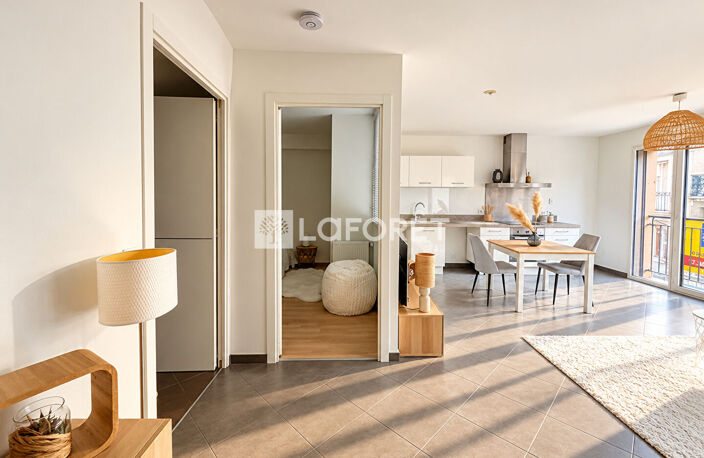 AIX-LES-BAINS - HYPERCENTRE | APPARTEMENT T2 AVEC TERRASSE ET PARKING PRIVATIF — photo 5