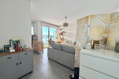 Appartement 3 pièces 775 €