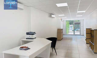 Commerce 2 Pièces 81 m² à vendre à Chaponost (69630)