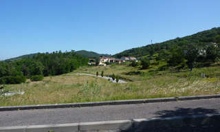 Terrain  909 m² à vendre à Saint-Vallier (26240)