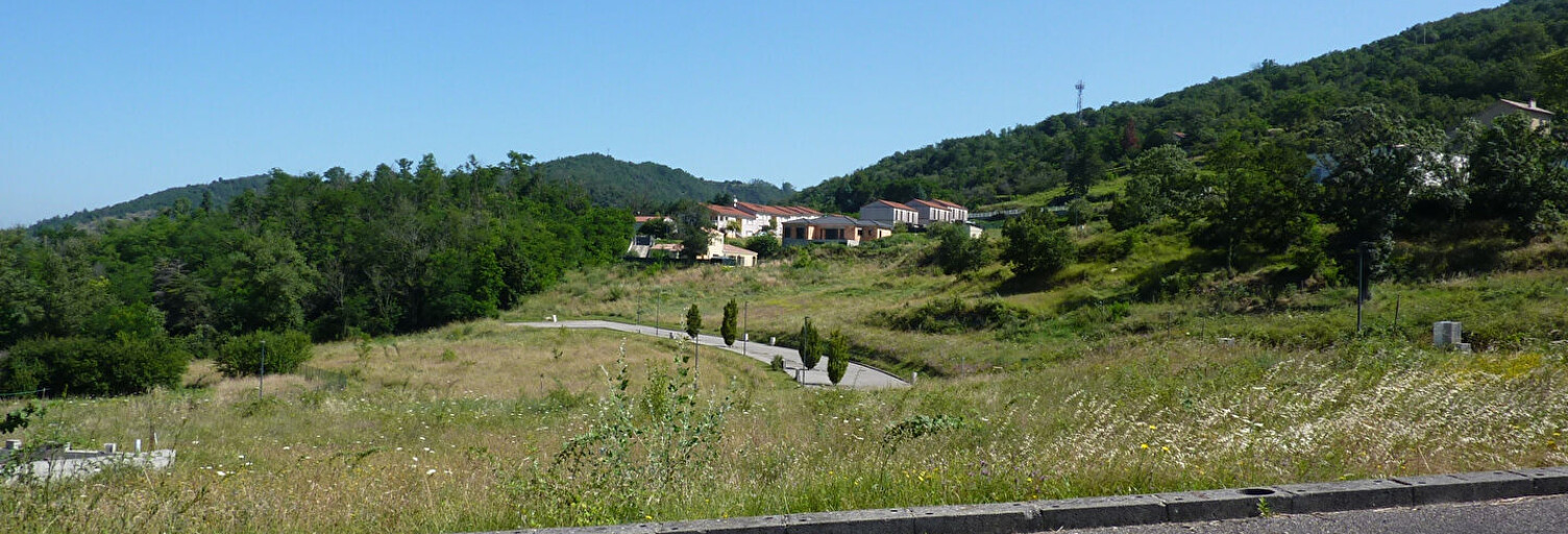 Terrain  1480 m² à vendre à Saint-Vallier (26240)