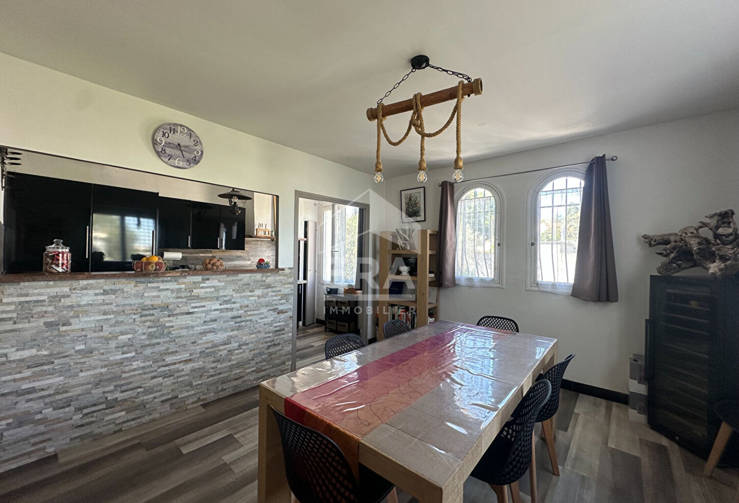 Exclusivité : Ensemble immobilier de 2 appartements avec garage à Saint-Jean — photo 1