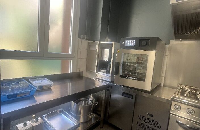 Restaurant — photo 2