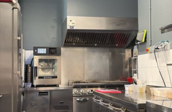 Restaurant — photo 3