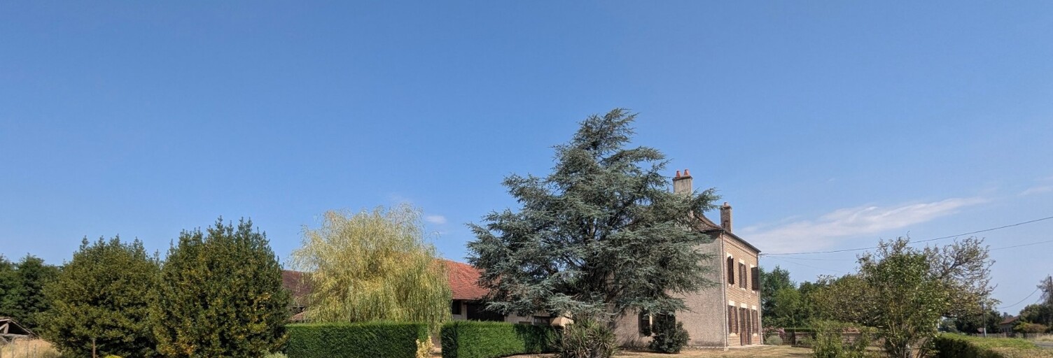Maison 7 Pièces 117 m² à vendre à La Chapelle-Saint-Sauveur (71310)