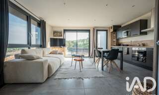 Maison 7 Pièces 301 m² à vendre à Saint-Étienne-de-Fontbellon (07200)