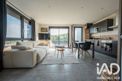 Maison 7 pièces 700000 €