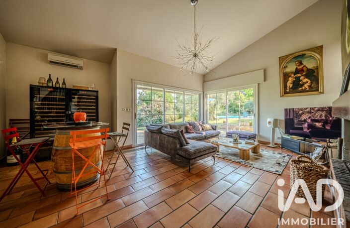 Vente Maison traditionnelle 7 pièces — photo 3
