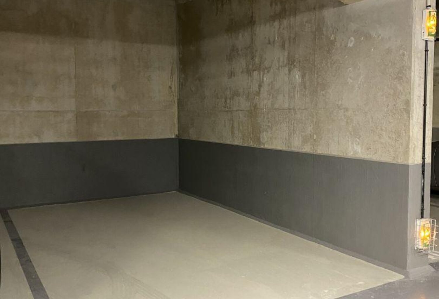 Location Parking 14 m&sup2; — photo 1