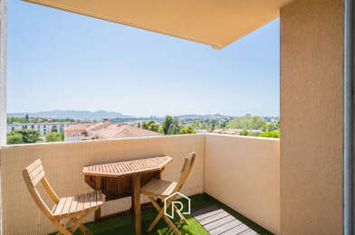 Appartement 5 pièces 273000 €