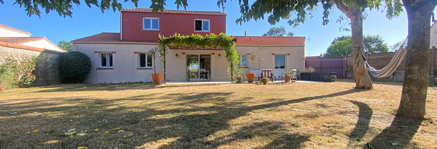 Maison 6 Pièces 136 m² à louer à Gétigné (44190)