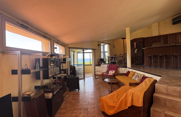 Port-Vendres : maison vue mer 3 chambres en vente — photo 4