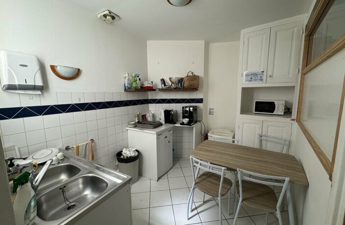 à VENDRE — photo 2